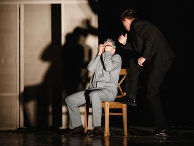 The play "Papa" in Germany